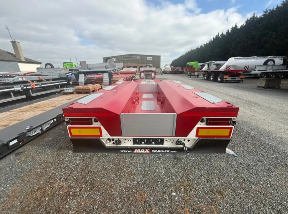 FAYMONVILLE 3 AXLE LOW BED LOW LOADER - Image 2