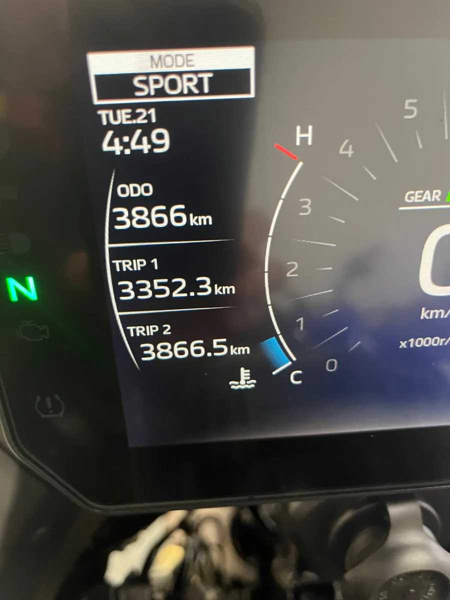 2025 Yamaha Tracer 9 GT @ Meskells - Image 3