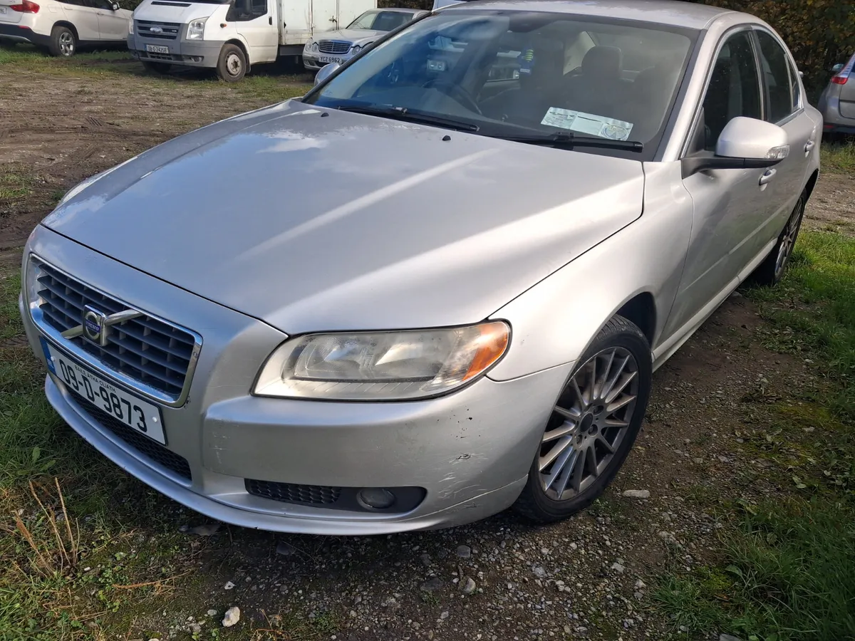 2009 Volvo S80 parts - Image 1