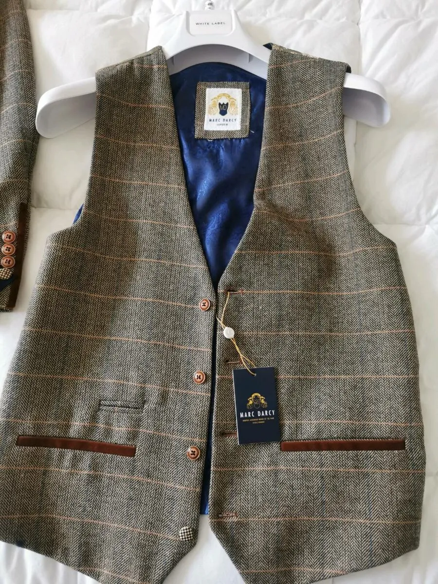 Mens Suits - Image 2