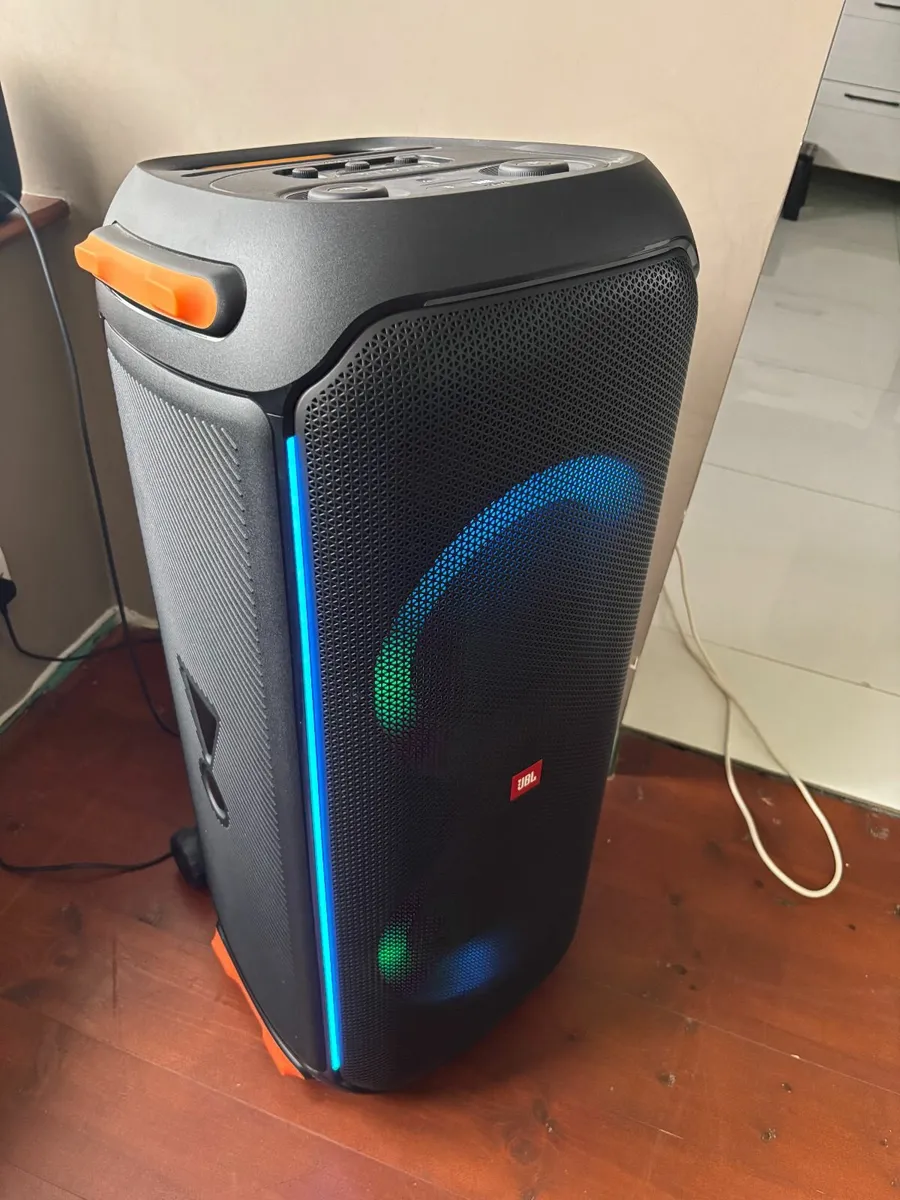 JBL PartyBox 710 – Excellent Condition (Used Once! - Image 4