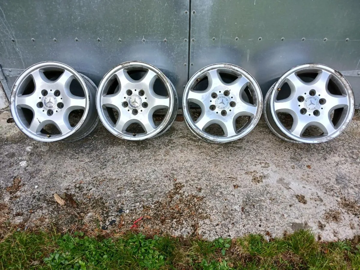 Mercedes Benz Alloy Wheels - Image 1