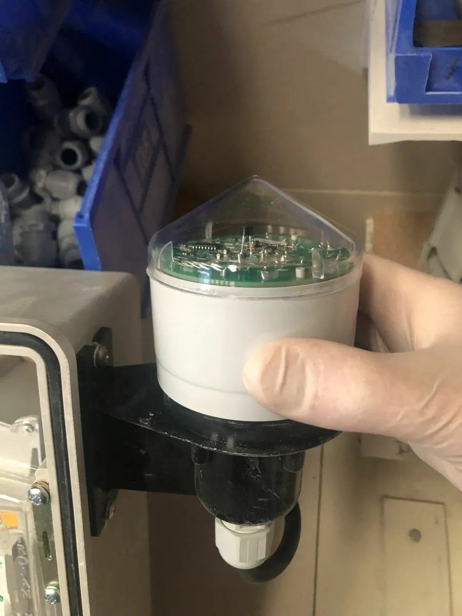 Photocell for Lighting. Carpark. Factory. Yard. - Image 3