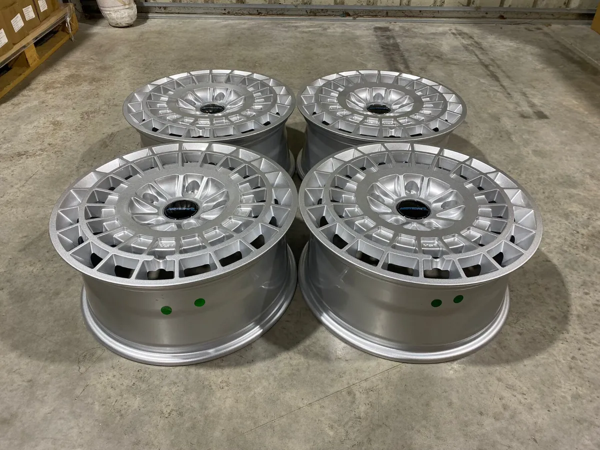 18" VA1 Alloys 5x108 Berlingo Dispatch Proace - Image 3