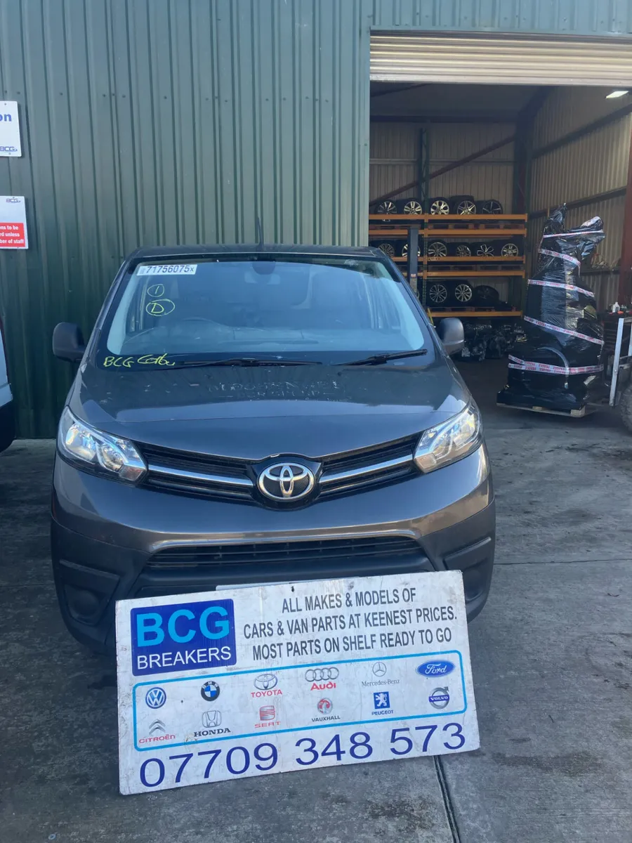 2022 toyota pro ace city parts breaking