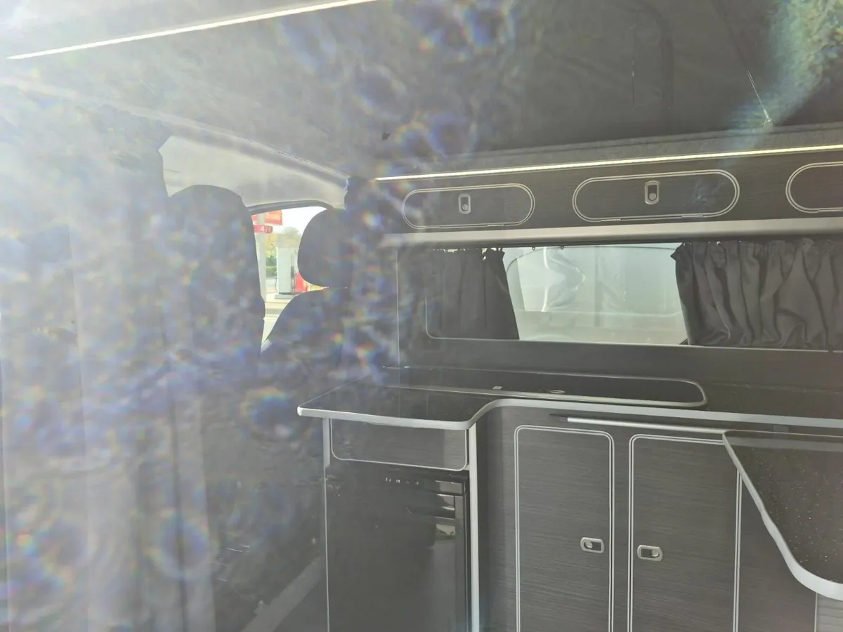 Renault trafic bussines plus 4 berth - Image 4