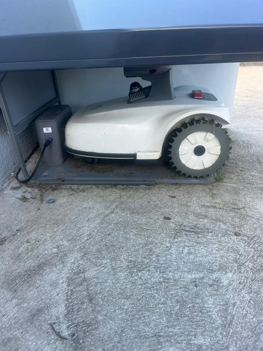 #SALE#Sveaverken Blix Robitic Mower - Image 2