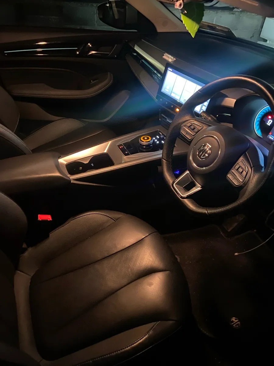 2024 Mg5 €13500 reduced your fuel bill massively - Image 3