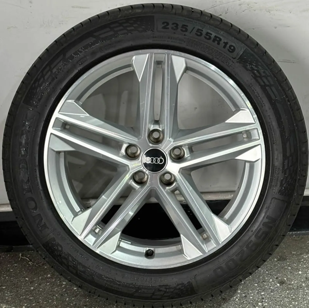 19" GENUINE AUDI Q5 S-LINE Alloy Wheels & Tyres - Image 4