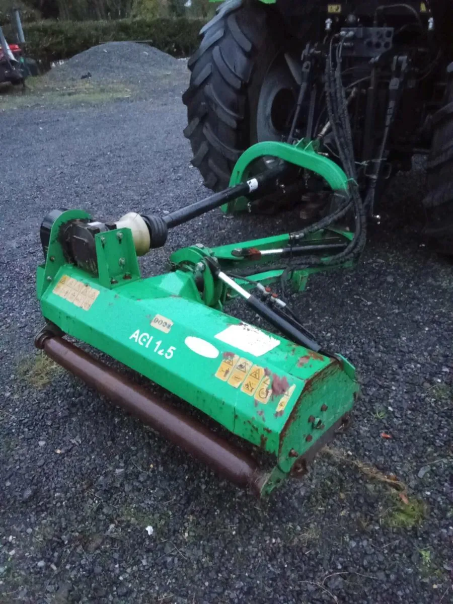 Verge flail mower - Image 1