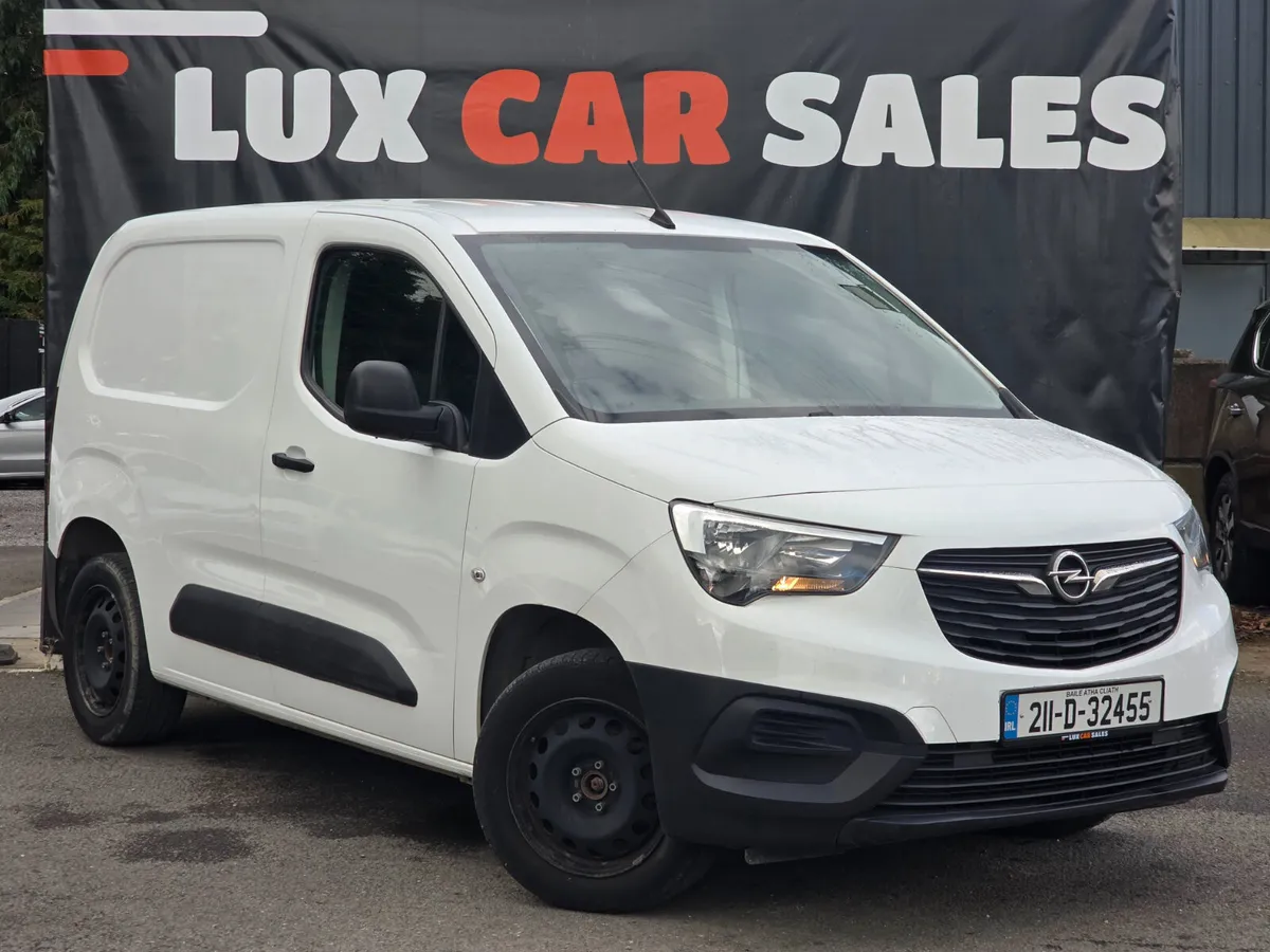 2021 Opel Combo 1.5 DIESEL // ** LOW MILEAGE ** - Image 1