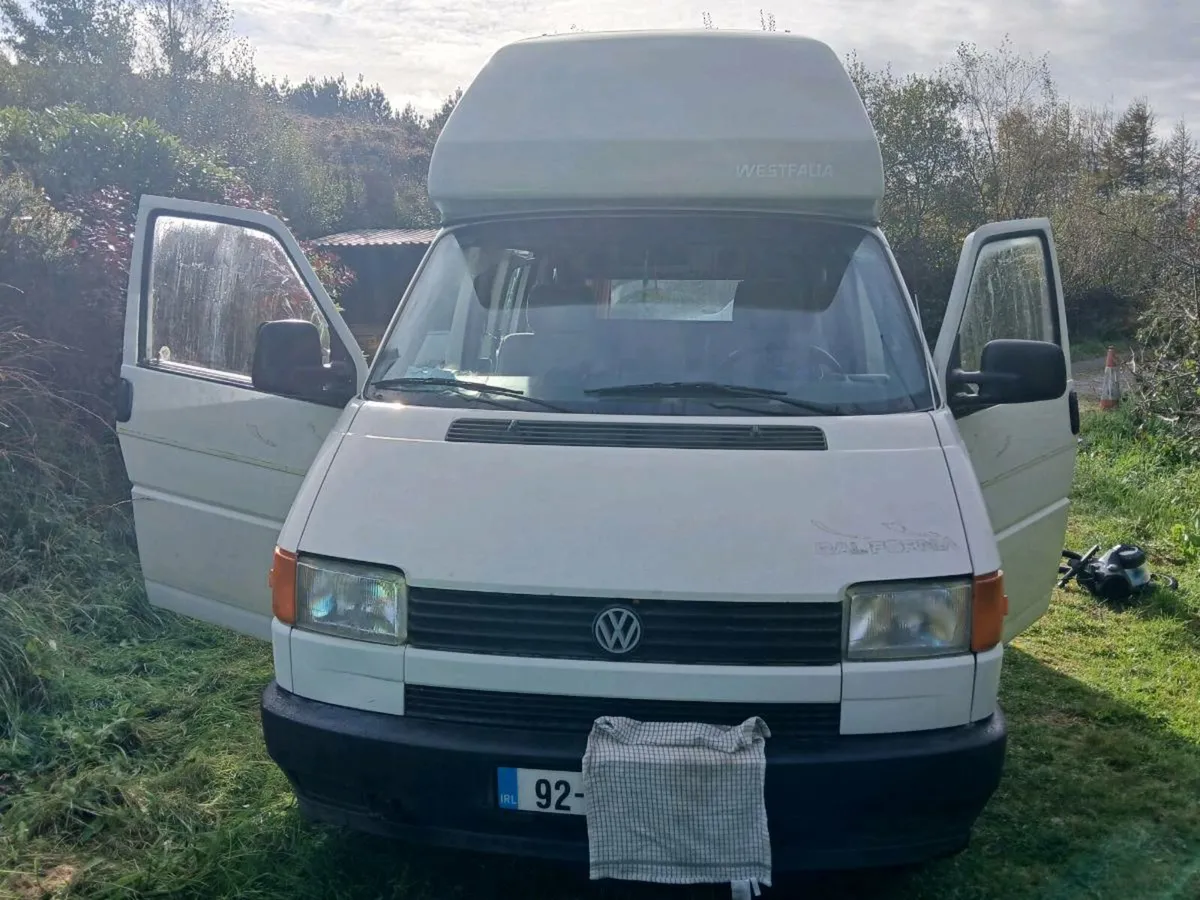 Camper van - Image 2