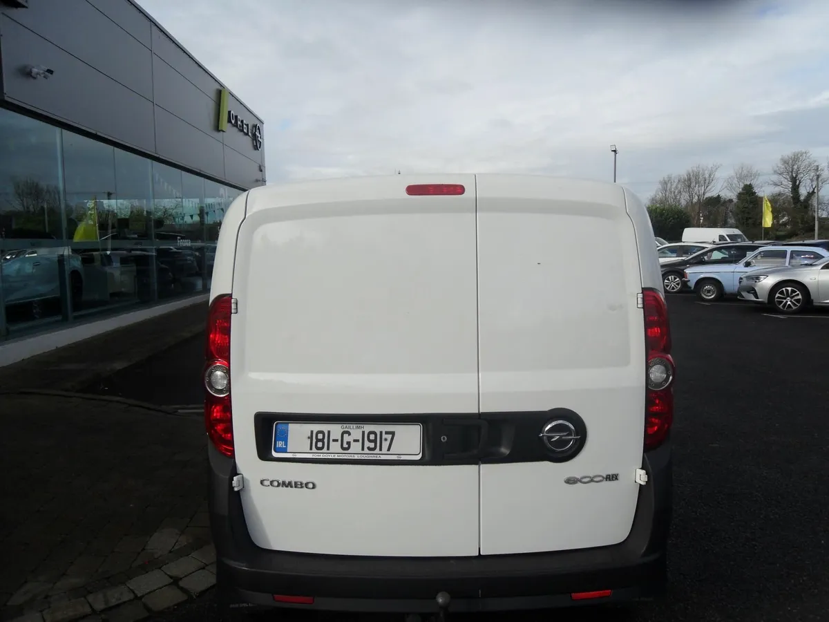 Opel Combo 2018 - Image 3