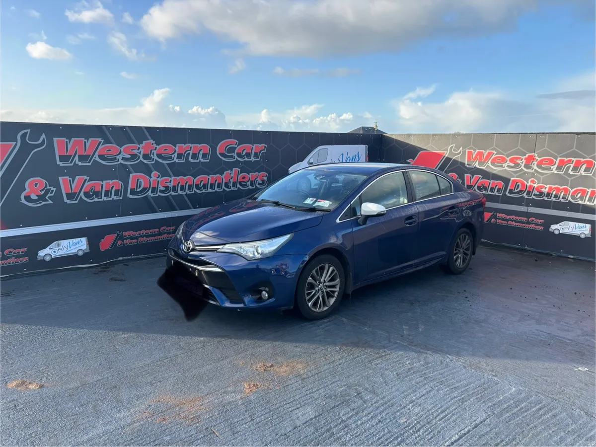 171 Toyota Avensis 2.0 d4d for dismantling