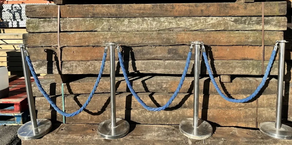 Rope Security Barriers - Image 4