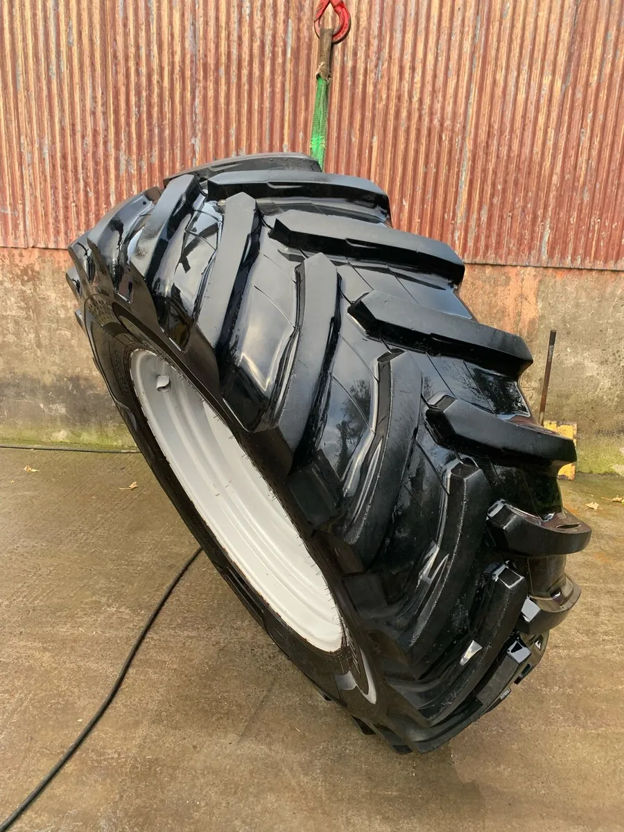 Massey Rims and tyres - Image 3