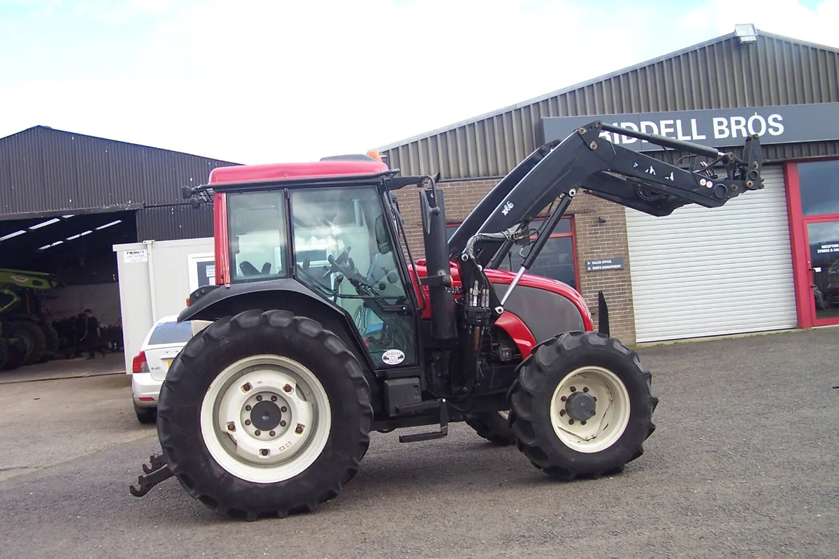 2013 Valtra A93 C/W Trima Frt Loader - Image 1