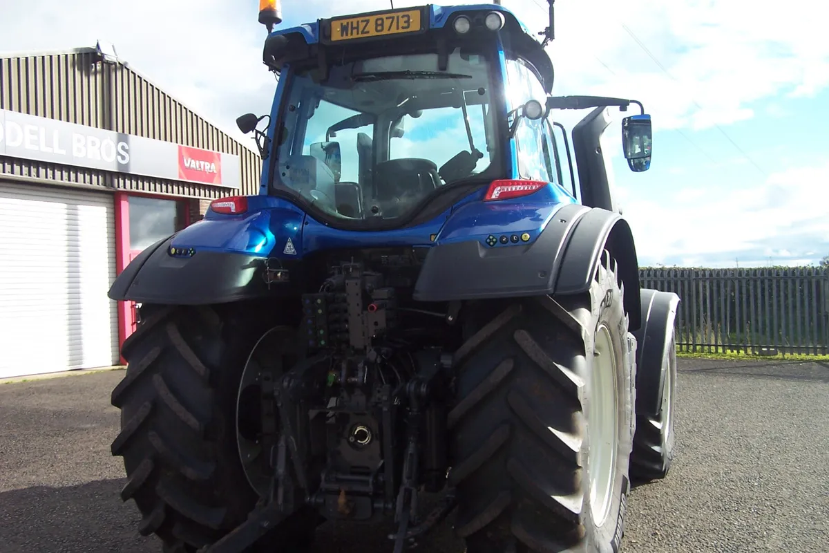2019 Valtra T174V - Image 4