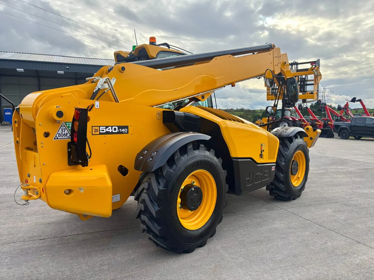2025 Demo Hours JCB 540-140 - Image 2