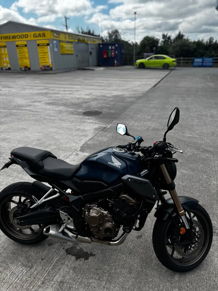 Honda CB650R 2023 - Image 3