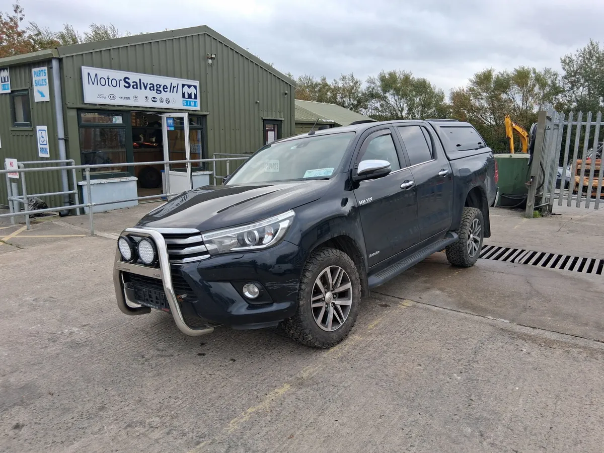 2018 TOYOTA HILUX 2.4      (for parts only ) - Image 1