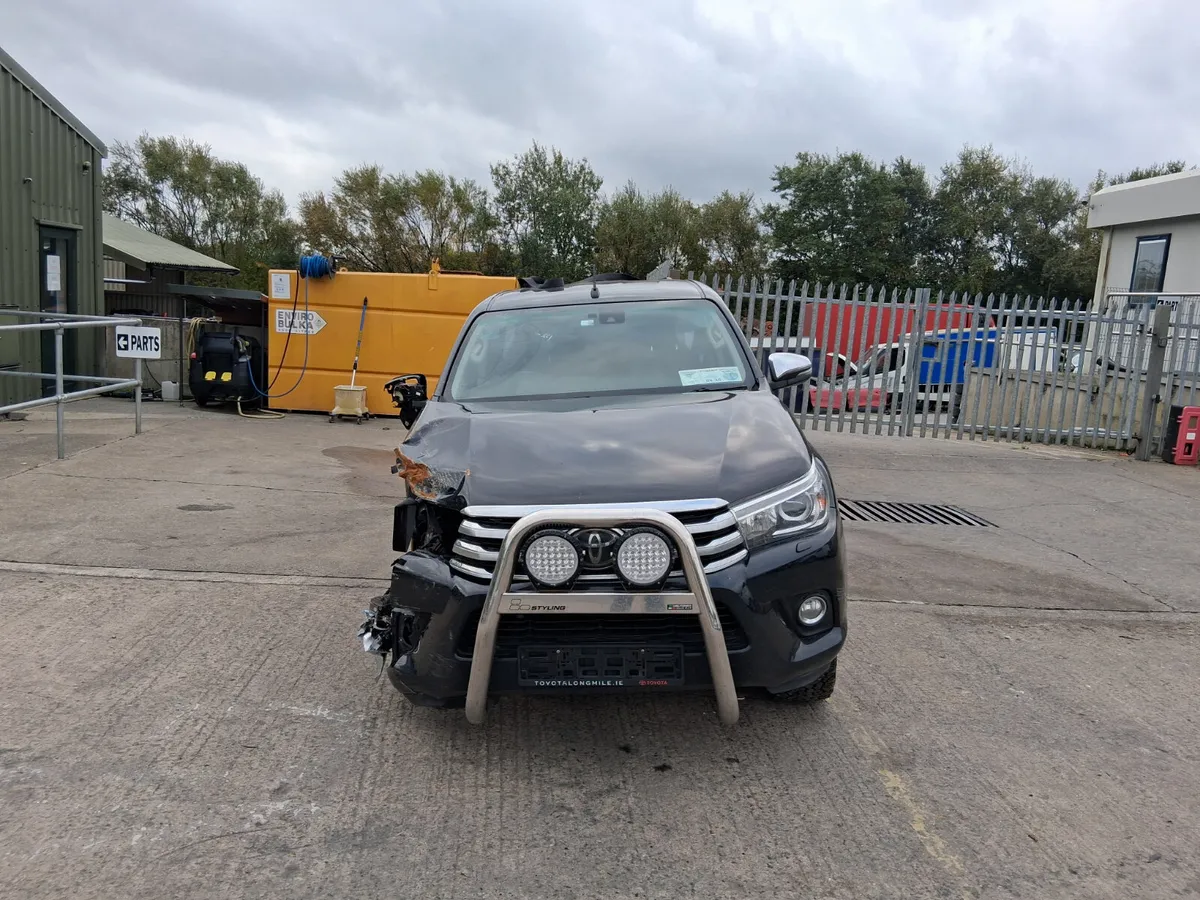 2018 TOYOTA HILUX 2.4      (for parts only ) - Image 4