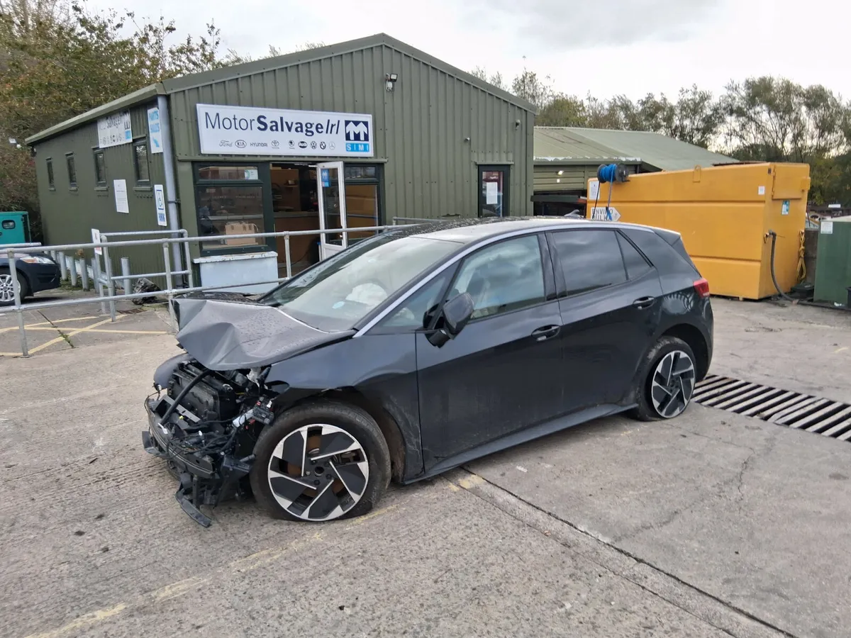 2024         VW   ID.3  ELECTRIC (for parts only ) - Image 1