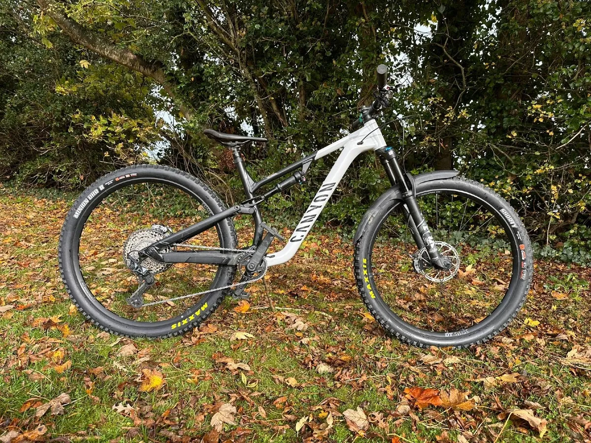 Canyon Neuron 6 - High spec'd bike - Image 1