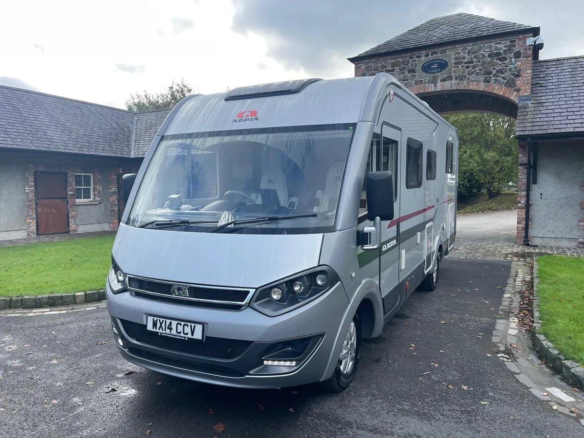 Adria Sonic Supreme I 701 - Manual - Image 1