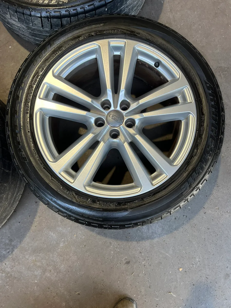 20inch Audi Q7 Q8 alloy wheels and tyres - Image 2
