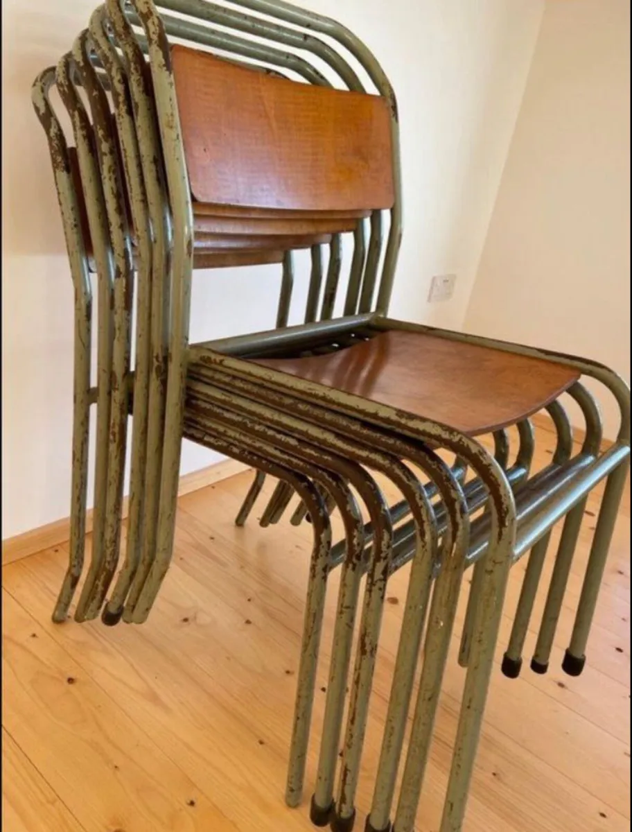 Set of 6 Vintage Industrial chairs (Mid Century) - Image 3