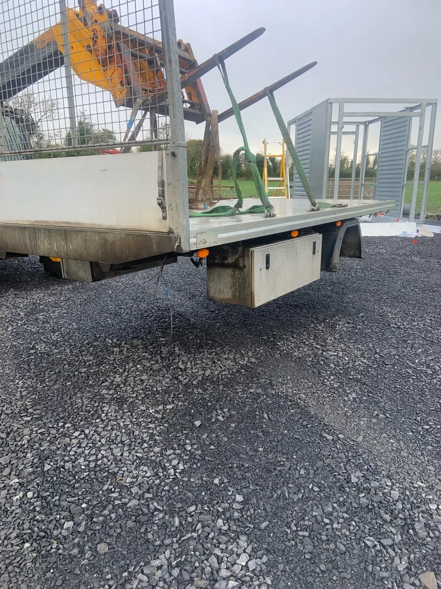 Aluminium Flatbed body 14x7 with two boxes - Image 4
