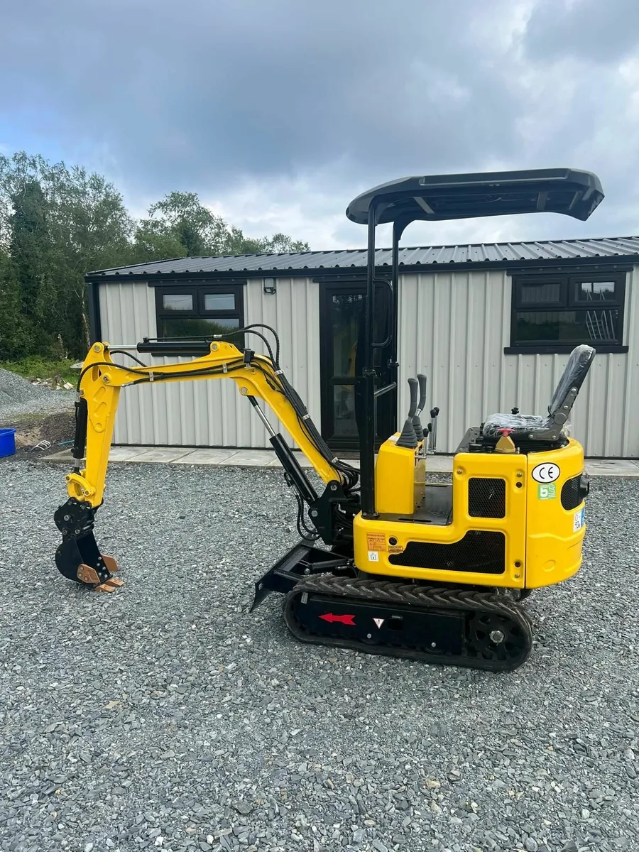 Rippa R319... Diesel 1 Ton Excavator... - Image 3