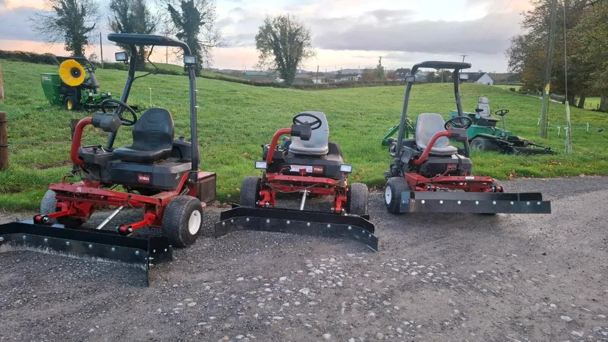 Diesel yard scraper - Image 3