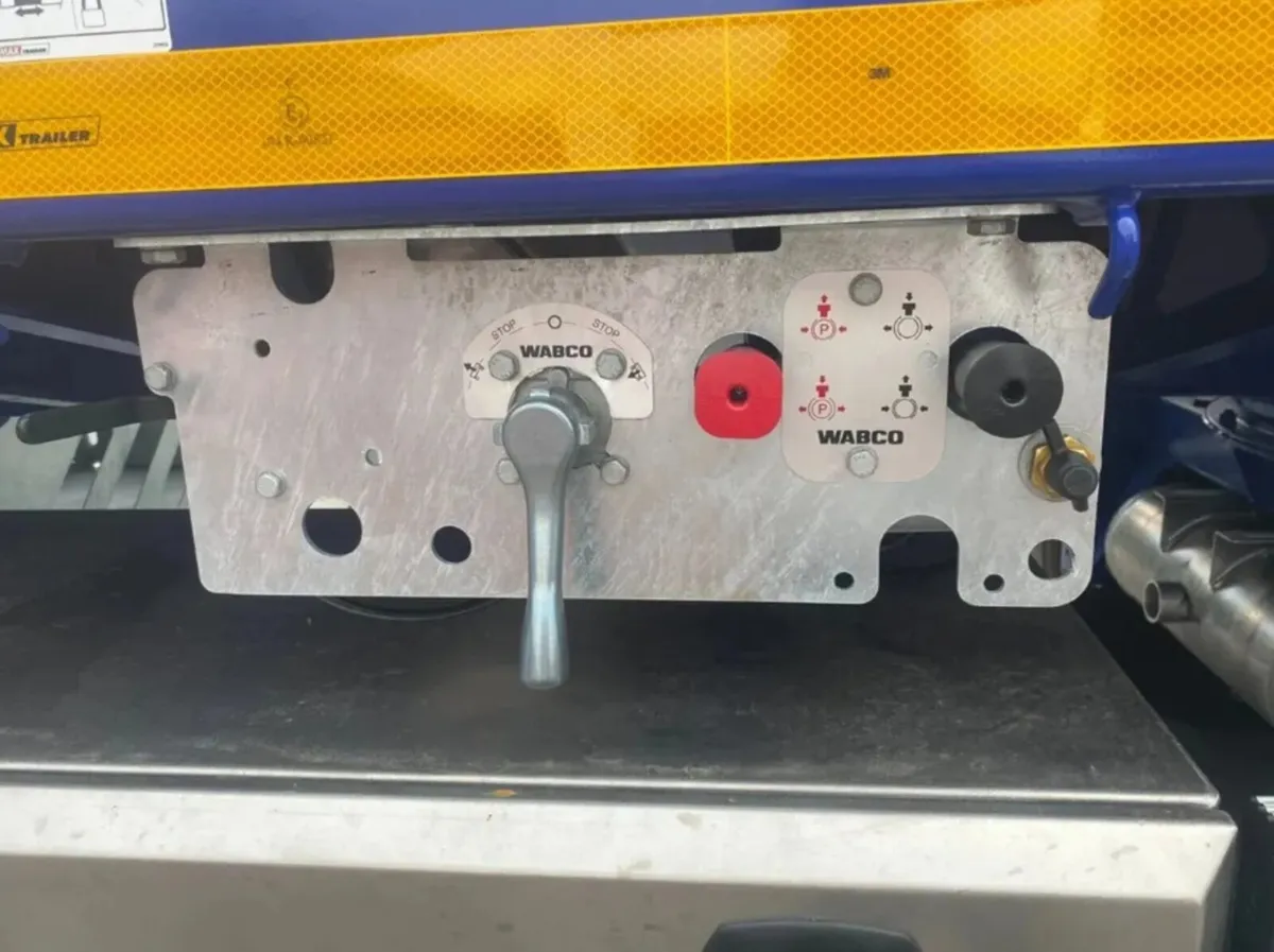 TROMBONE FLAT TRAILER - Image 4