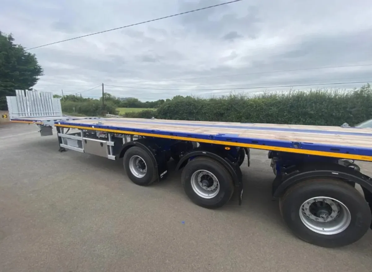 TROMBONE FLAT TRAILER - Image 1