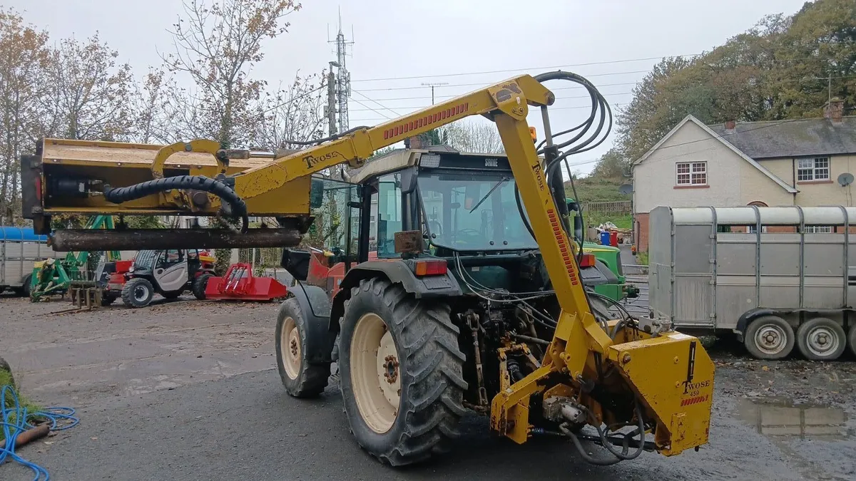 Twose 459 Hedgecutter - Image 2