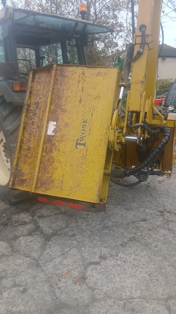 Twose 459 Hedgecutter - Image 4