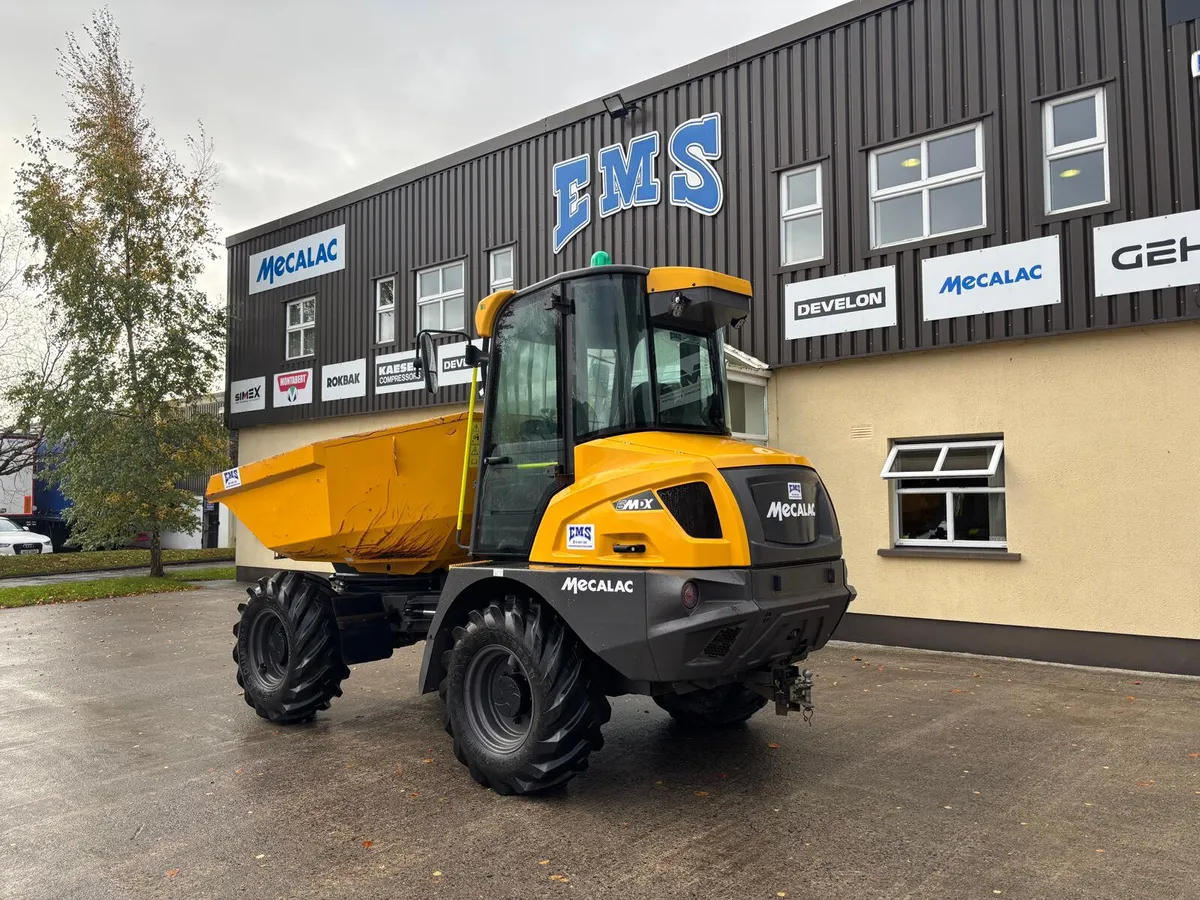 2022 MECALAC 6 TON CAB DUMPER 930 HRS - Image 2