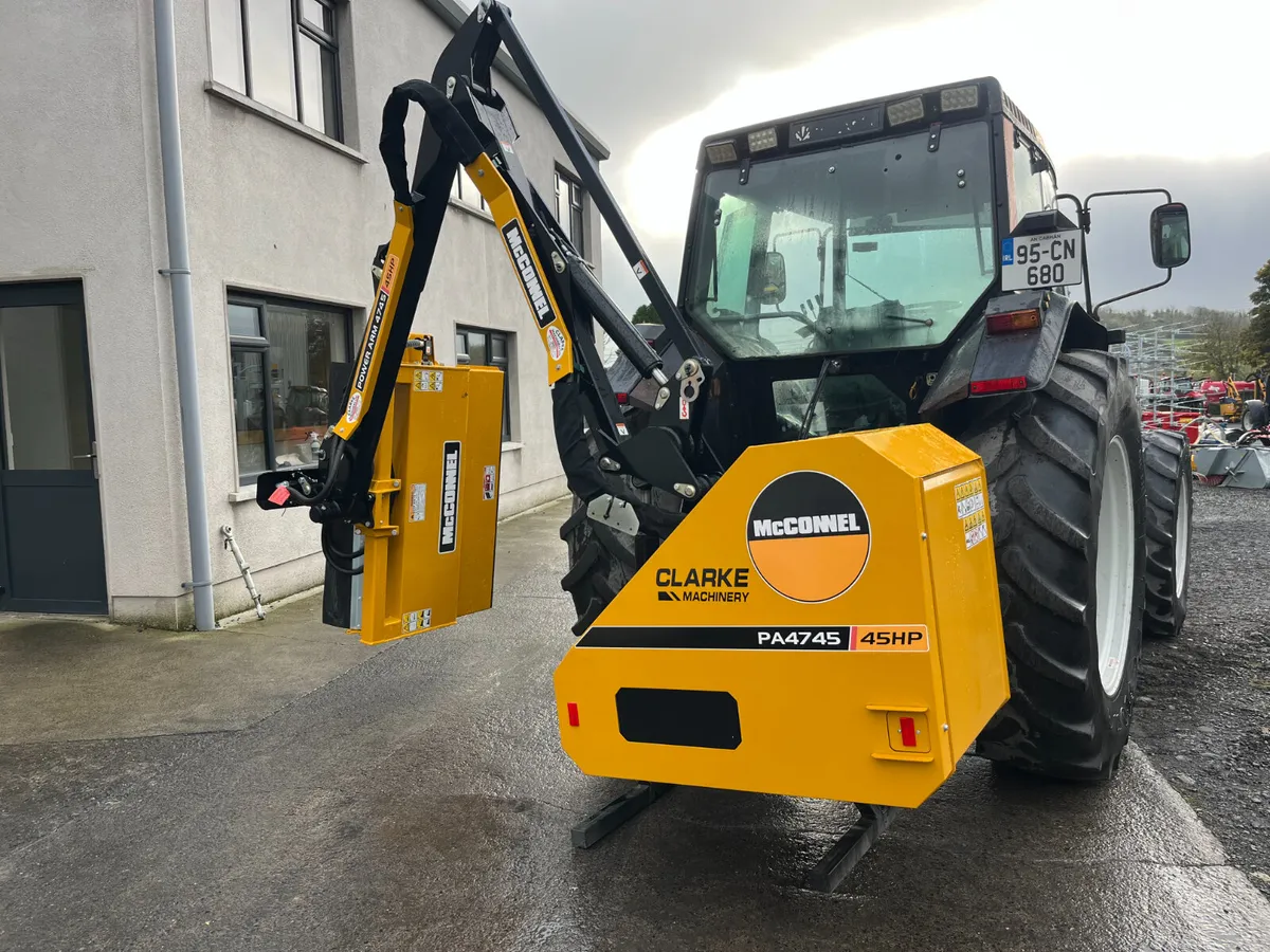 NEW McConnel PA4745 Hedgecutter - Image 1