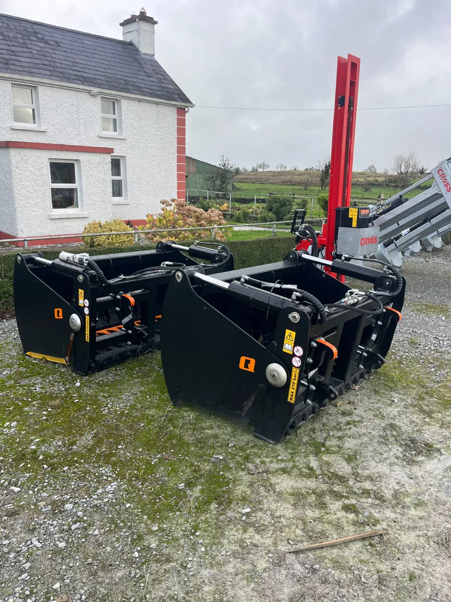 QUICKE IMPLEMENTS - Image 3