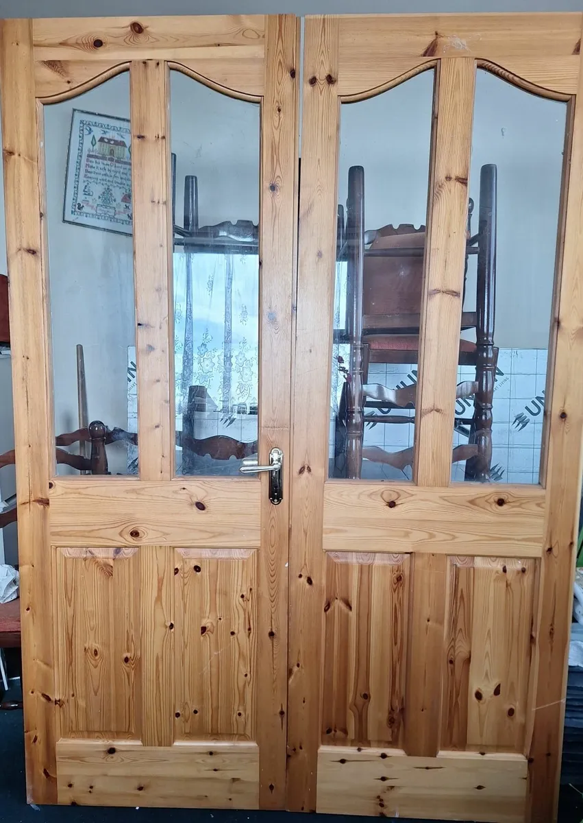 Internal doors - Image 1