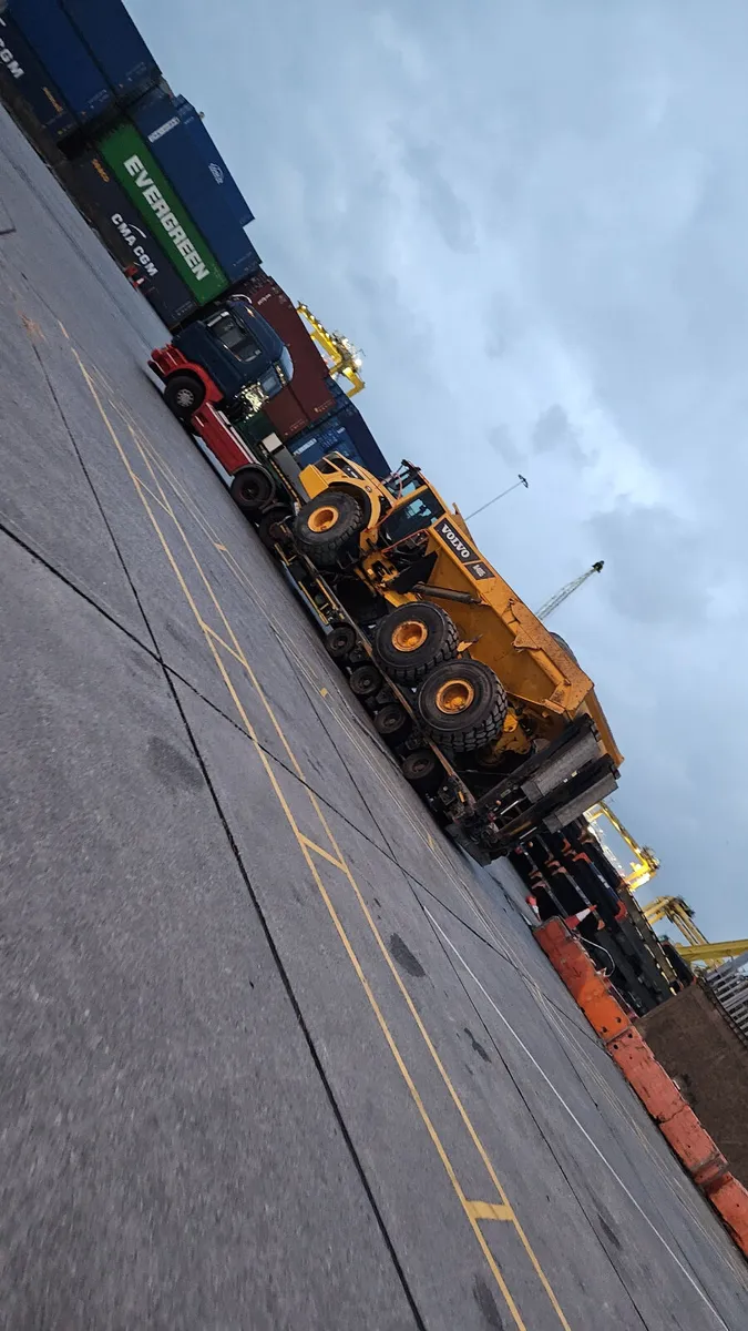 Lowloader empty to Cambridge uk Monday - Image 1