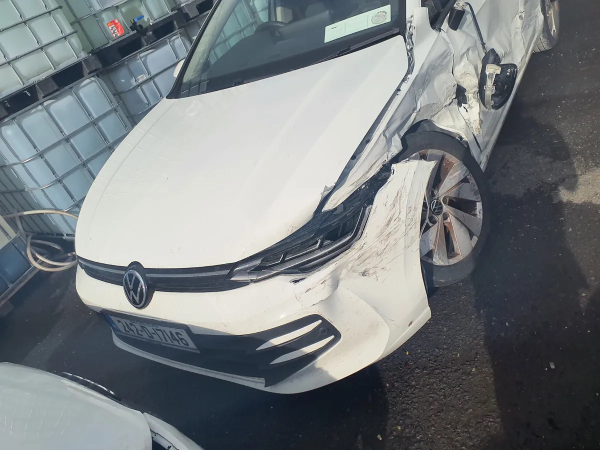 2024 VW GOLF VAN only 9,100 kms - Image 3