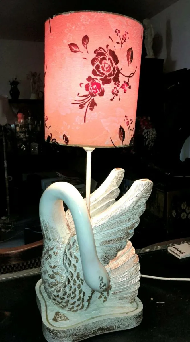 Unique large wooden Swan lamp - Image 1
