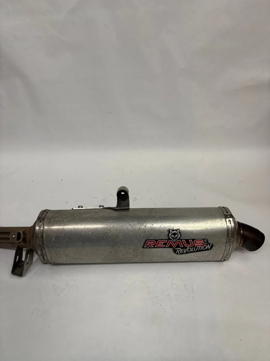 Motorcycle Mufflers, Windshields, Seats - Image 3