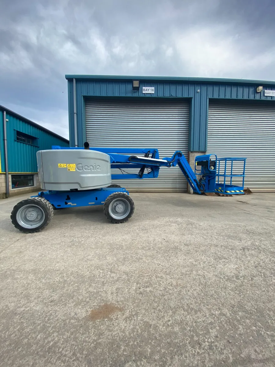2014 GENIE Z45 / 25J 51FT DIESEL BOOM LIFT - Image 1