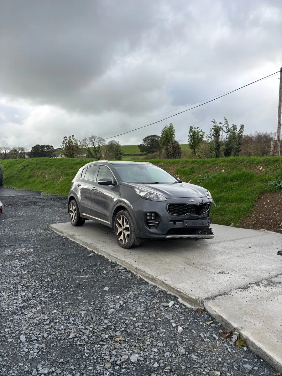 For breaking Kia Sportage - Image 1