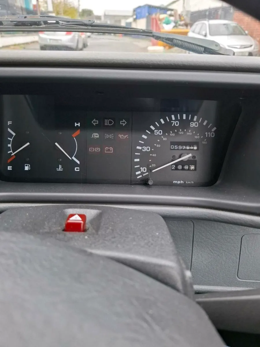 Rover metro  1994 - Image 3