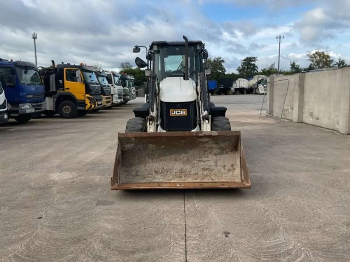 2018 JCB 3CX Compact Backhoe Loader - Image 2